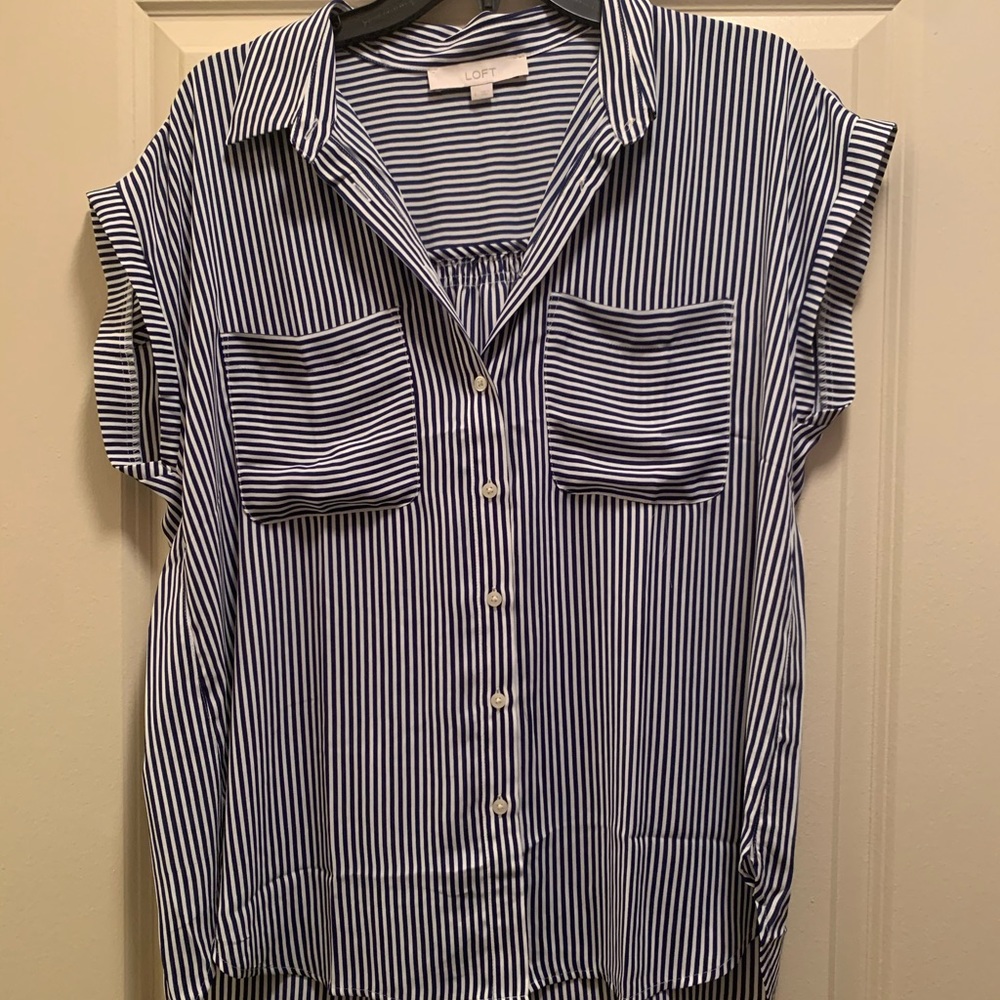 LOFT blue white top
